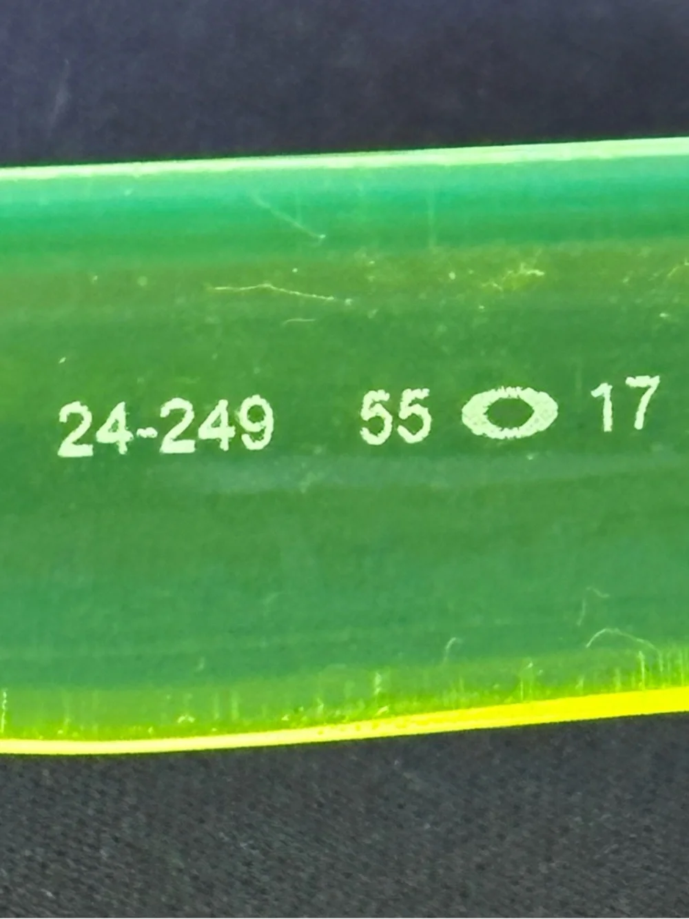 OAKLEY Frogskins Acid Rain Collection 24-249 Green